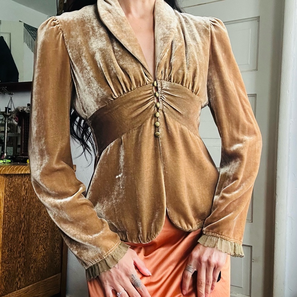 Tan Velvet Blouse with Puff Sleeves and Notched Collar